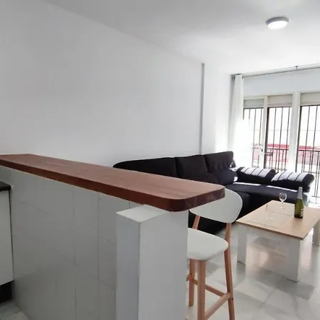 Fantastico Totalmente Renovado Torre Del Mar